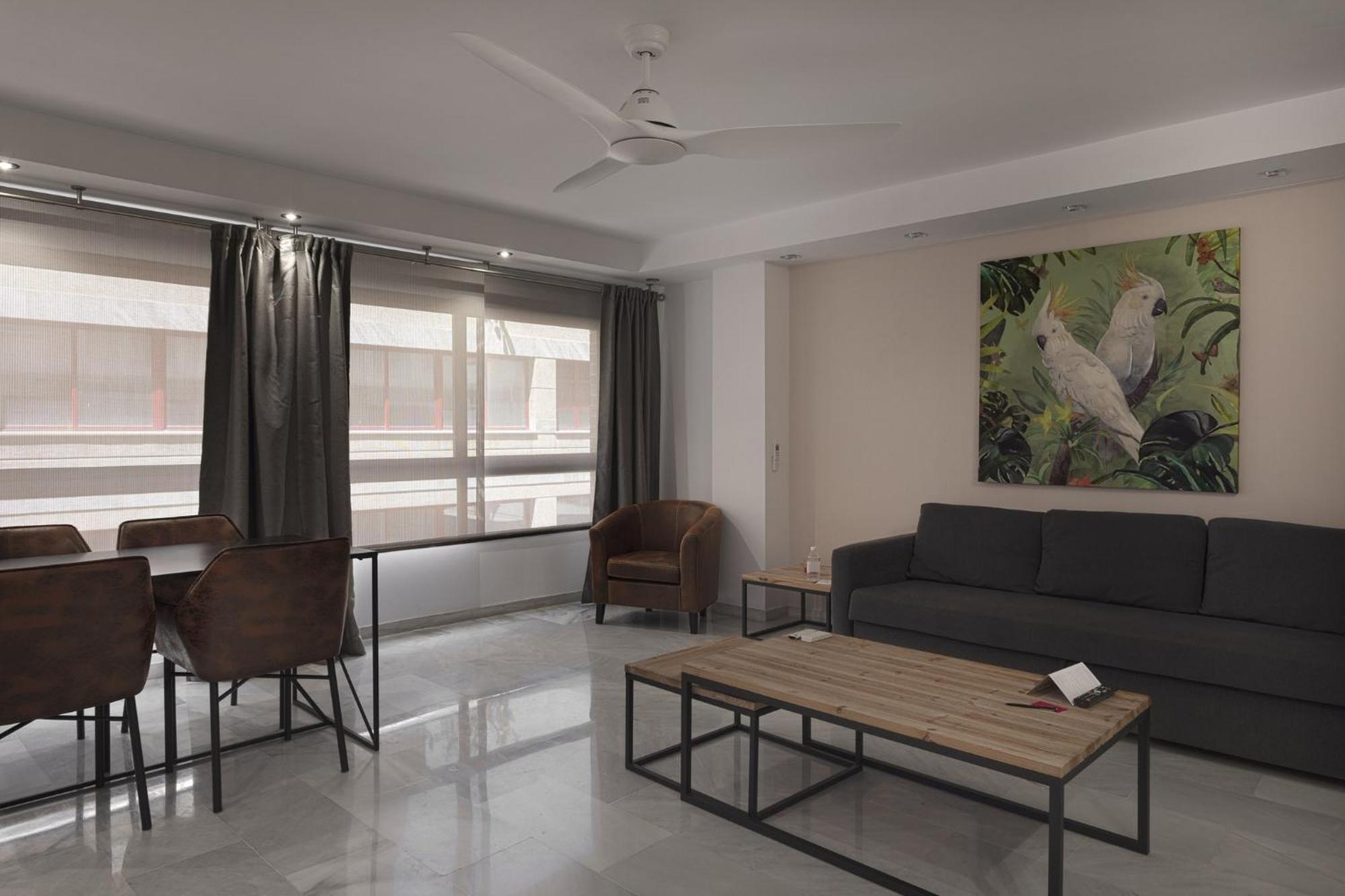 Beach Malagueta By Caleta Homes Malaga Zewnętrze zdjęcie