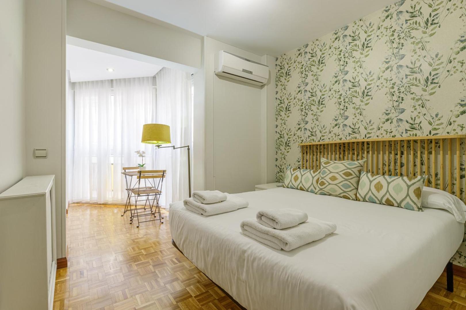 Beach Malagueta By Caleta Homes Malaga Zewnętrze zdjęcie
